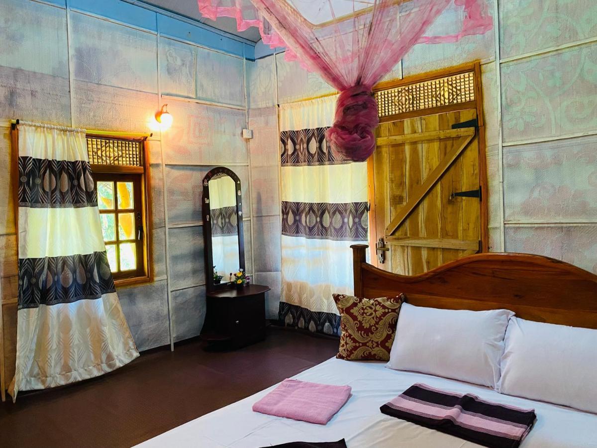 Sigiri Lion Eco Palace 시기리야 외부 사진